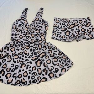 Southern Fried Chics Cow Print Tankini With Shorts Swimsuit Women’s Medium New